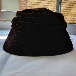 Classic Black Structured Pillbox Hat